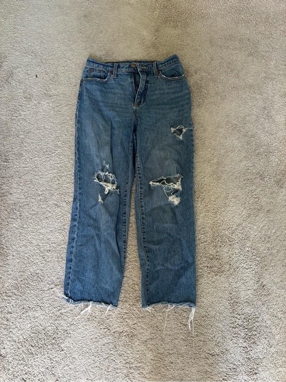 Universal Thread Distressed Straight-Leg Blue Jeans